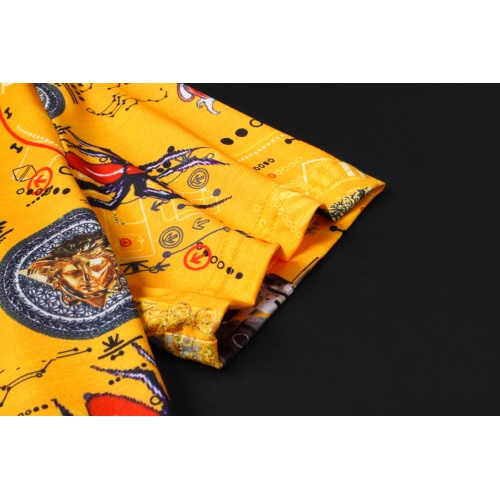Replica Versace Tracksuits Short Sleeved For Men #857969 $60.00 USD for Wholesale