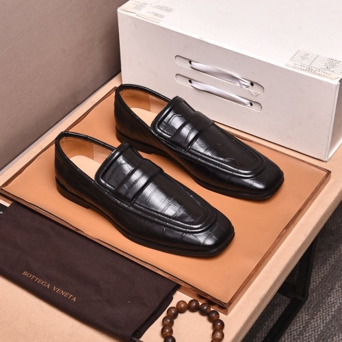 Bottega Veneta BV Leather Shoes For Men #858374