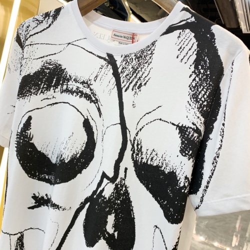 Replica Alexander McQueen T-shirts Short Sleeved For Men #858659 $41.00 USD for Wholesale