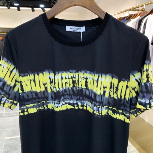 Replica Valentino T-Shirts Short Sleeved For Men #858663 $41.00 USD for Wholesale