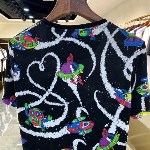Replica Moschino T-Shirts Short Sleeved For Men #858679 $41.00 USD for Wholesale