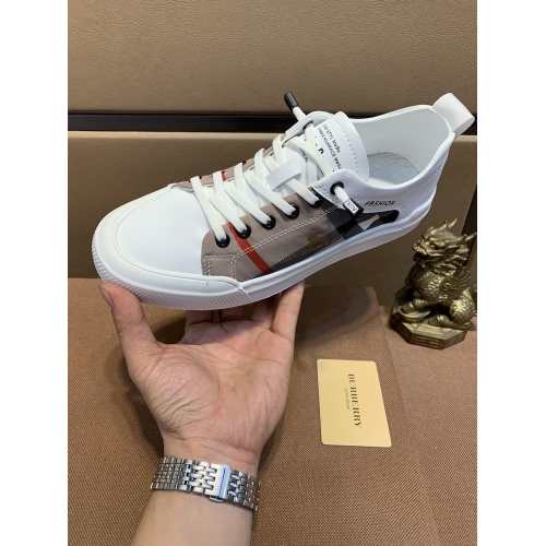 Replica Burberry Casual Shoes For Men #859253 $80.00 USD for Wholesale