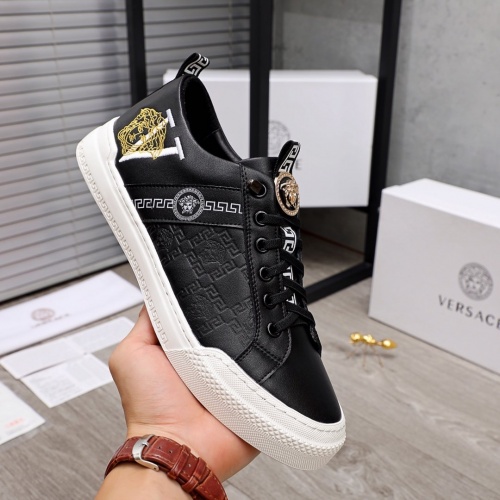 Replica Versace Casual Shoes For Men #859566 $80.00 USD for Wholesale