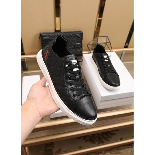 Replica Versace Casual Shoes For Men #859583 $88.00 USD for Wholesale