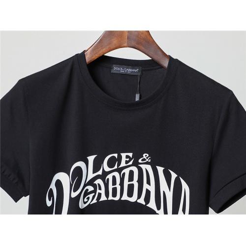 Replica Dolce & Gabbana D&G T-Shirts Short Sleeved For Men #859843 $27.00 USD for Wholesale