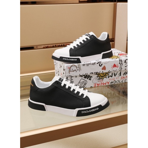 Dolce & Gabbana D&G Casual Shoes For Men #860354