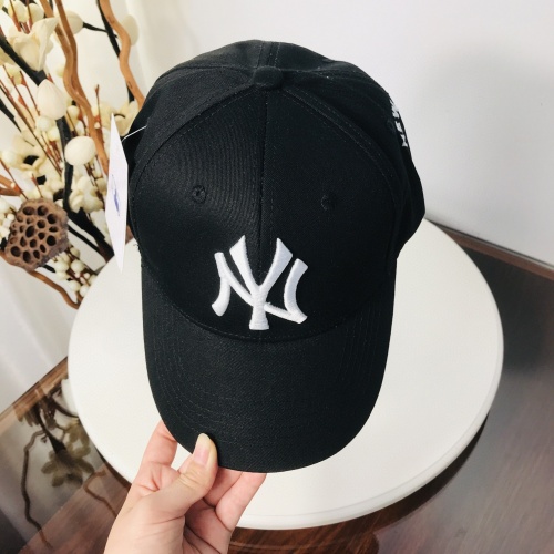 New York Yankees Caps #861649 $27.00 USD, Wholesale Replica New York Yankees Caps