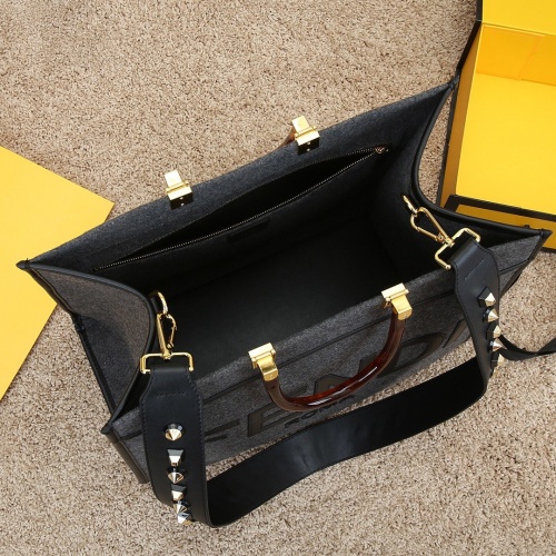 Replica Fendi AAA Quality Handbags For Women #862004 $100.00 USD for Wholesale