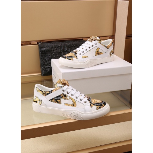 Replica Versace Casual Shoes For Men #862644 $85.00 USD for Wholesale