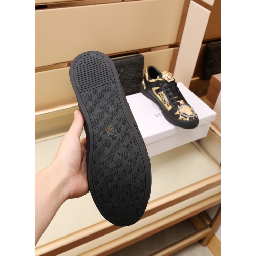 Replica Versace Casual Shoes For Men #862645 $85.00 USD for Wholesale