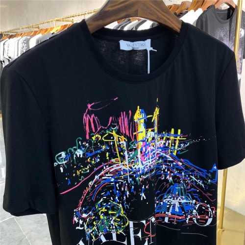 Replica Valentino T-Shirts Short Sleeved For Men #862930 $41.00 USD for Wholesale