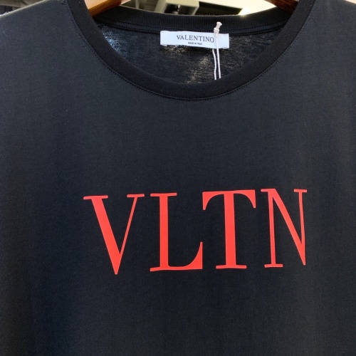 Replica Valentino T-Shirts Short Sleeved For Men #863227 $41.00 USD for Wholesale