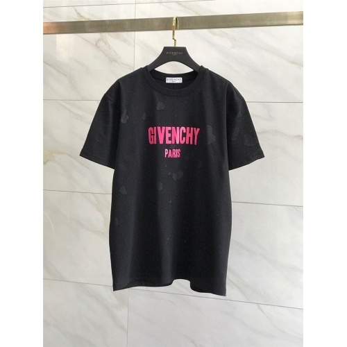 Givenchy T-Shirts Short Sleeved For Unisex #863230 $65.00 USD, Wholesale Replica Givenchy T-Shirts