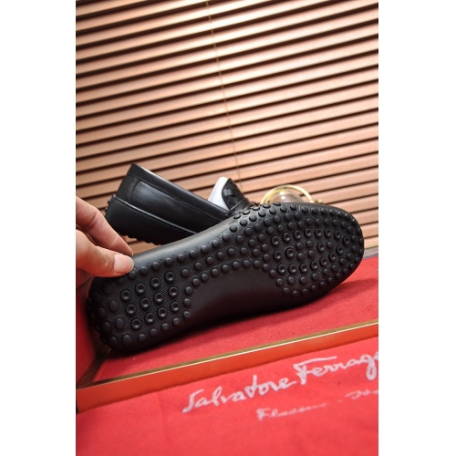 Replica Ferragamo Leather Shoes For Men #863475 $92.00 USD for Wholesale
