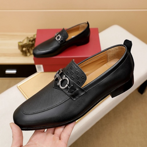 Ferragamo Leather Shoes For Men #863564