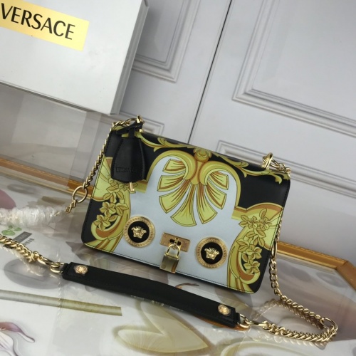 Versace AAA Quality Messenger Bags For Women #863606 $135.00 USD, Wholesale Replica Versace AAA Quality Messenger Bags