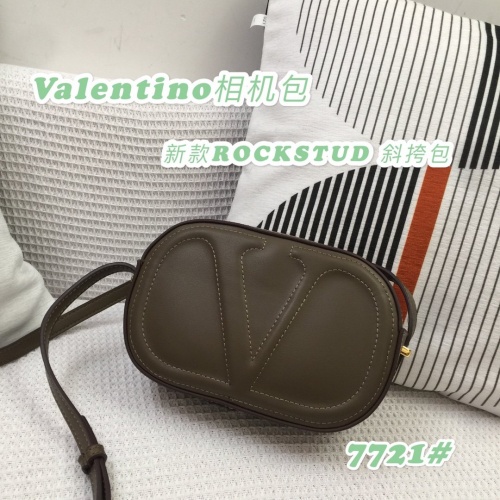 Valentino AAA Quality Messenger Bags For Women #864213 $82.00 USD, Wholesale Replica Valentino AAA Quality Messenger Bags