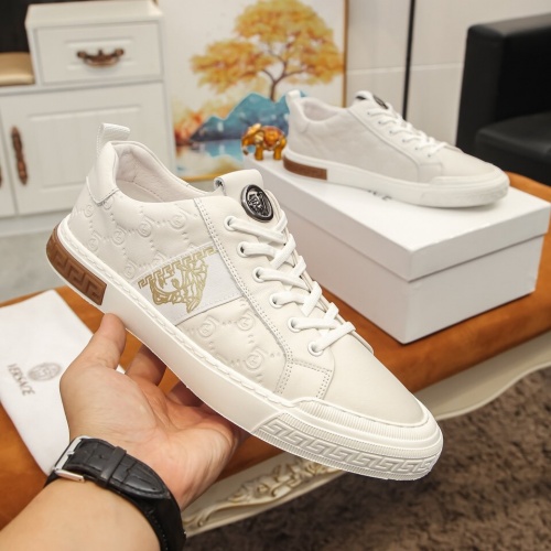 Replica Versace Casual Shoes For Men #864766 $82.00 USD for Wholesale
