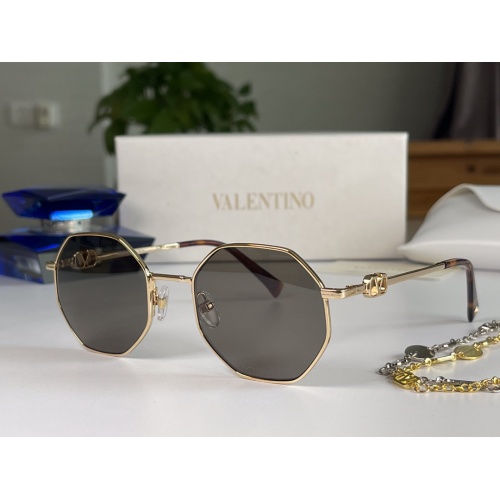 Valentino AAA Quality Sunglasses #864971 $65.00 USD, Wholesale Replica Valentino AAA Quality Sunglasses