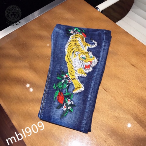 Replica Versace Jeans For Men #865016 $48.00 USD for Wholesale