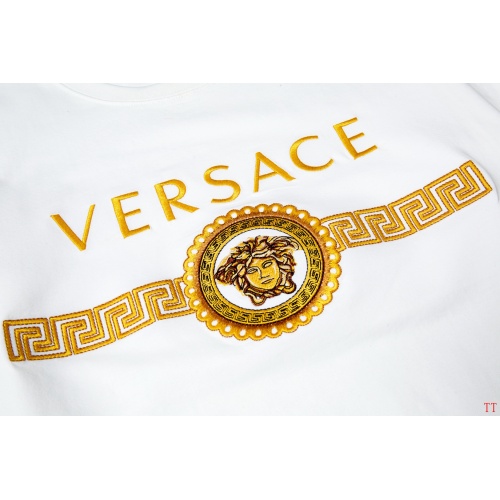Replica Versace T-Shirts Short Sleeved For Men #865619 $32.00 USD for Wholesale