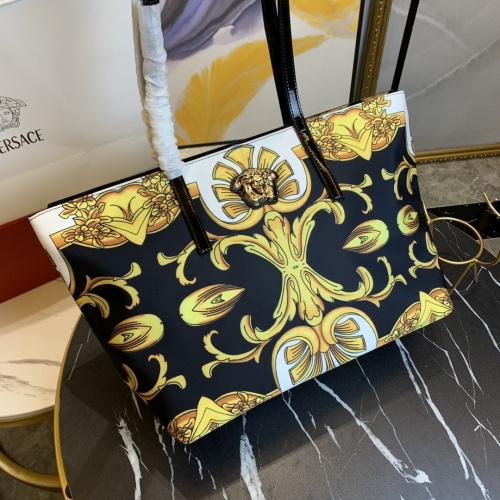 Replica Versace AAA Quality Handbags For Women #866328 $112.00 USD for Wholesale
