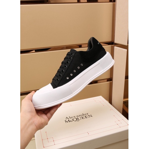Replica Alexander McQueen Shoes For Men #867579 $85.00 USD for Wholesale