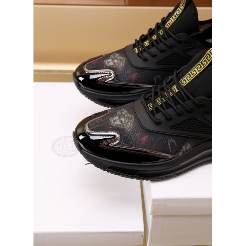 Replica Versace Casual Shoes For Men #867656 $88.00 USD for Wholesale