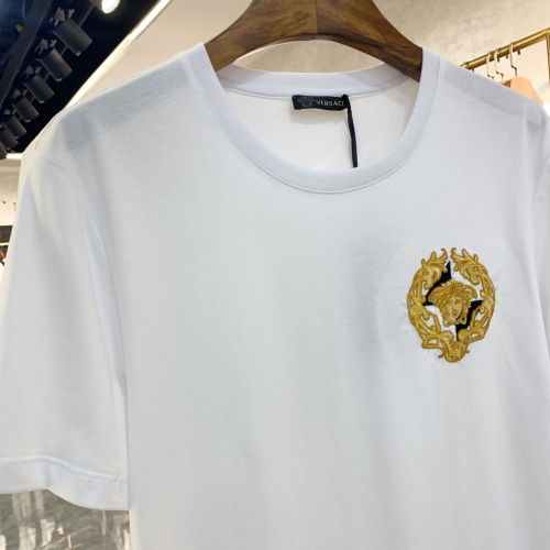 Replica Versace T-Shirts Short Sleeved For Men #867973 $41.00 USD for Wholesale