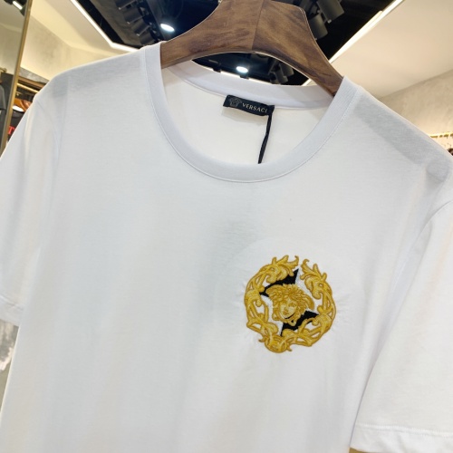 Replica Versace T-Shirts Short Sleeved For Men #867973 $41.00 USD for Wholesale