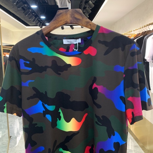 Replica Valentino T-Shirts Short Sleeved For Men #867976 $42.00 USD for Wholesale