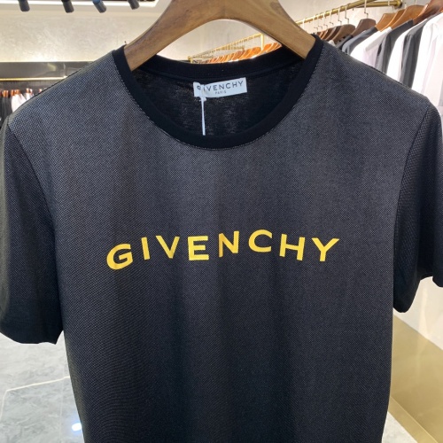 Replica Givenchy T-Shirts Short Sleeved For Men #867991 $41.00 USD for Wholesale