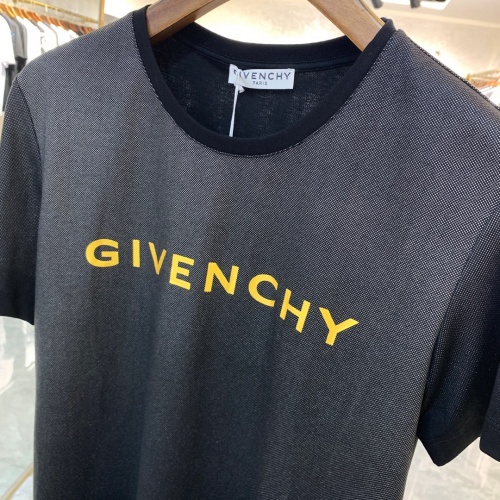Replica Givenchy T-Shirts Short Sleeved For Men #867991 $41.00 USD for Wholesale