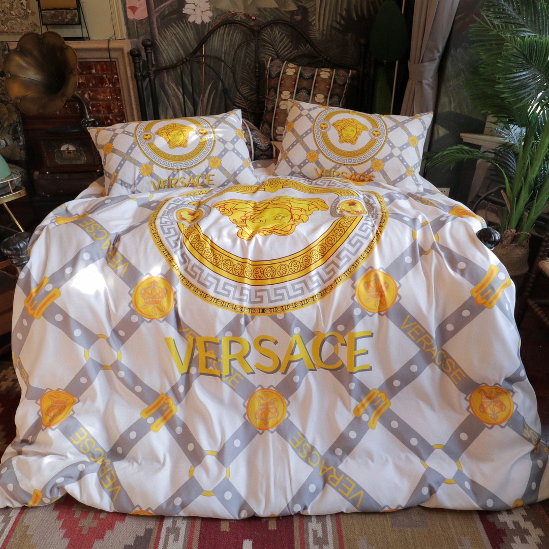 Versace Bedding 865674 88.00 USD, Wholesale Replica Versace Bedding