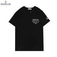 $27.00 USD Moncler T-Shirts Short Sleeved For Men #856143