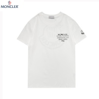 $27.00 USD Moncler T-Shirts Short Sleeved For Men #856144