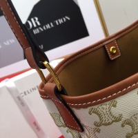 $88.00 USD Celine AAA Handbags For Women #857054