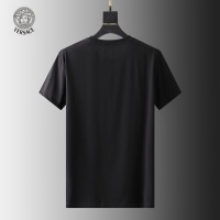$39.00 USD Versace T-Shirts Short Sleeved For Men #857863