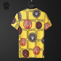 $64.00 USD Versace Tracksuits Short Sleeved For Men #858081