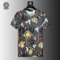 $64.00 USD Versace Tracksuits Short Sleeved For Men #858099