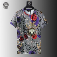 $64.00 USD Versace Tracksuits Short Sleeved For Men #858105