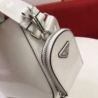 $92.00 USD Prada AAA Quality Messeger Bags For Women #858113