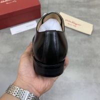 $88.00 USD Ferragamo Leather Shoes For Men #859321