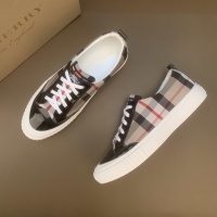 $72.00 USD Burberry Casual Shoes For Men #859518