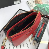 $88.00 USD Prada AAA Quality Messeger Bags For Women #860022