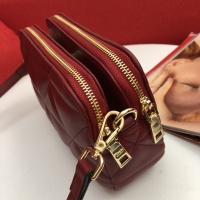 $96.00 USD Prada AAA Quality Messeger Bags For Women #860205