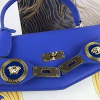 $172.00 USD Versace AAA Quality Handbags For Women #860769