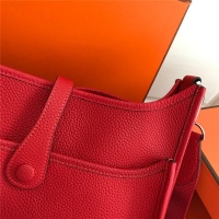 $72.00 USD Hermes AAA Quality Messenger Bags For Women #861372