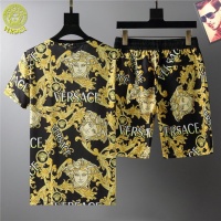 $52.00 USD Versace Tracksuits Short Sleeved For Men #864081