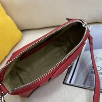$76.00 USD Givenchy AAA Quality Messenger Bags For Women #865582
